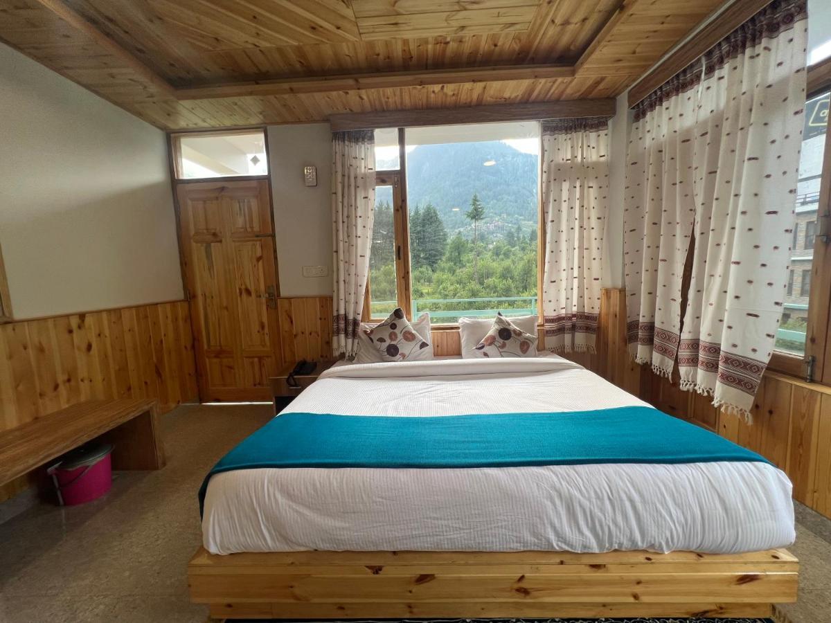 Hotel Mountain Majesty! Top-Rated Luxury Stay Amid Snowcapped Mountains With Balcony And Riverside Calm Manāli Eksteriør billede