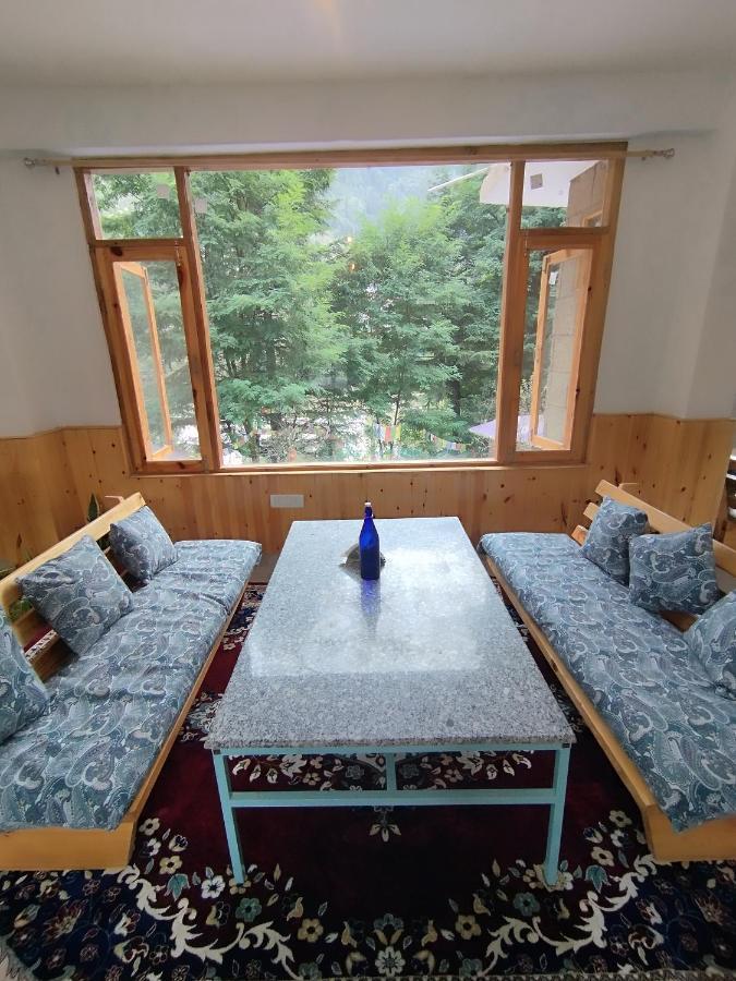 Hotel Mountain Majesty! Top-Rated Luxury Stay Amid Snowcapped Mountains With Balcony And Riverside Calm Manāli Eksteriør billede