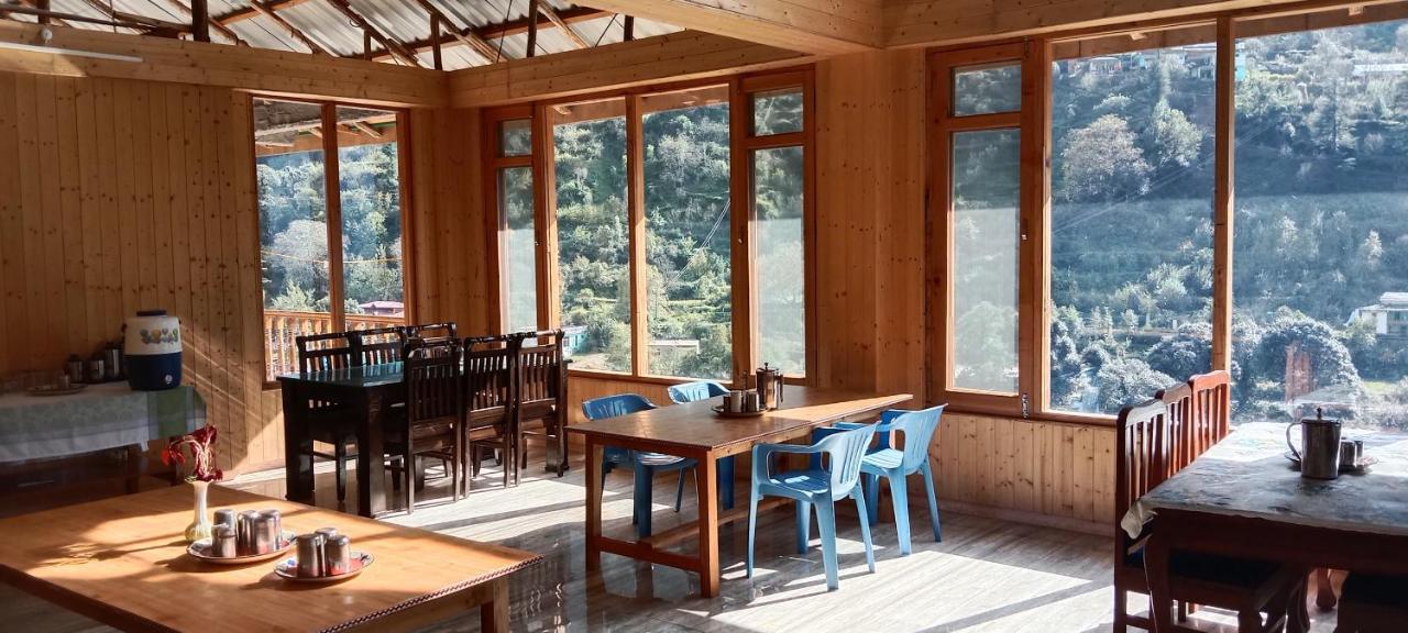 Hotel Mountain Majesty! Top-Rated Luxury Stay Amid Snowcapped Mountains With Balcony And Riverside Calm Manāli Eksteriør billede